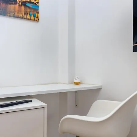 Just4Uapartment 2 - Near Lisbon & Beach - With Ac * アルマダ