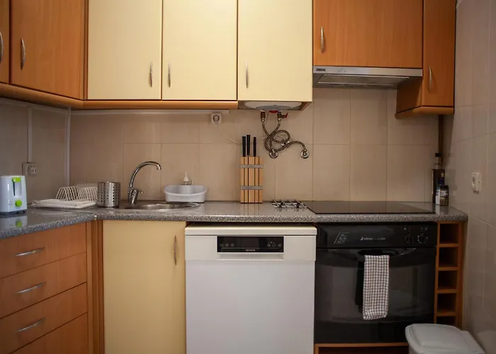 Just4uapartment 2 - Near Lisbon & - With Ac * Αλμάδα